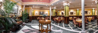 Hotel Reina Cristina