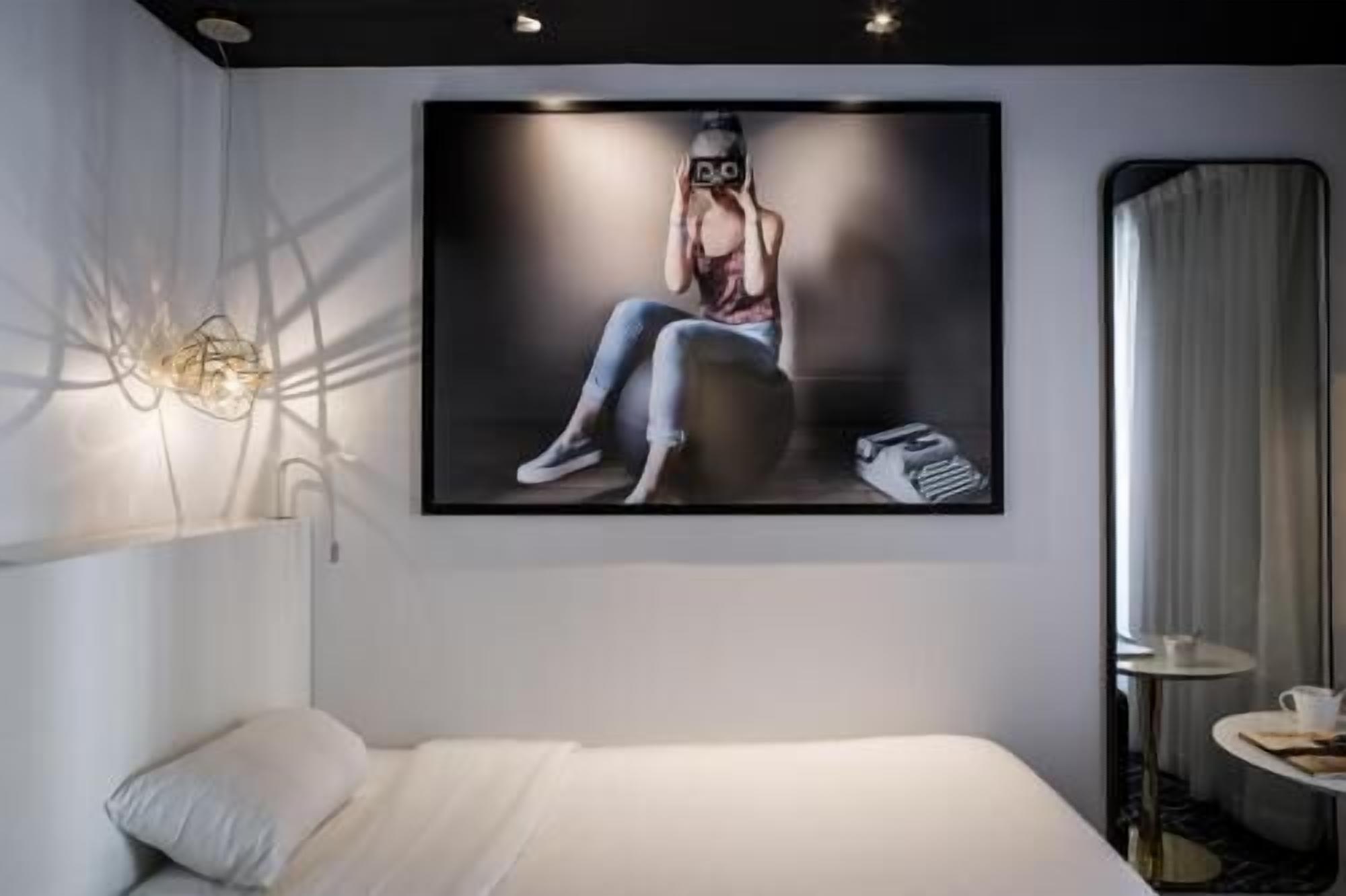 Premium bedding, in-room safe, desk, soundproofing