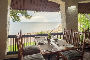 包含每日全套早餐