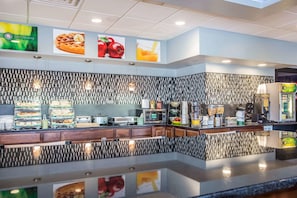 Free daily continental breakfast