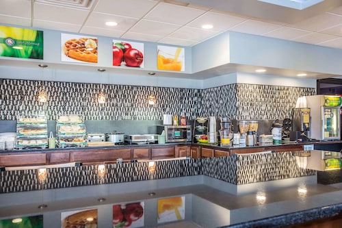 Quality Inn & Suites Aiken East