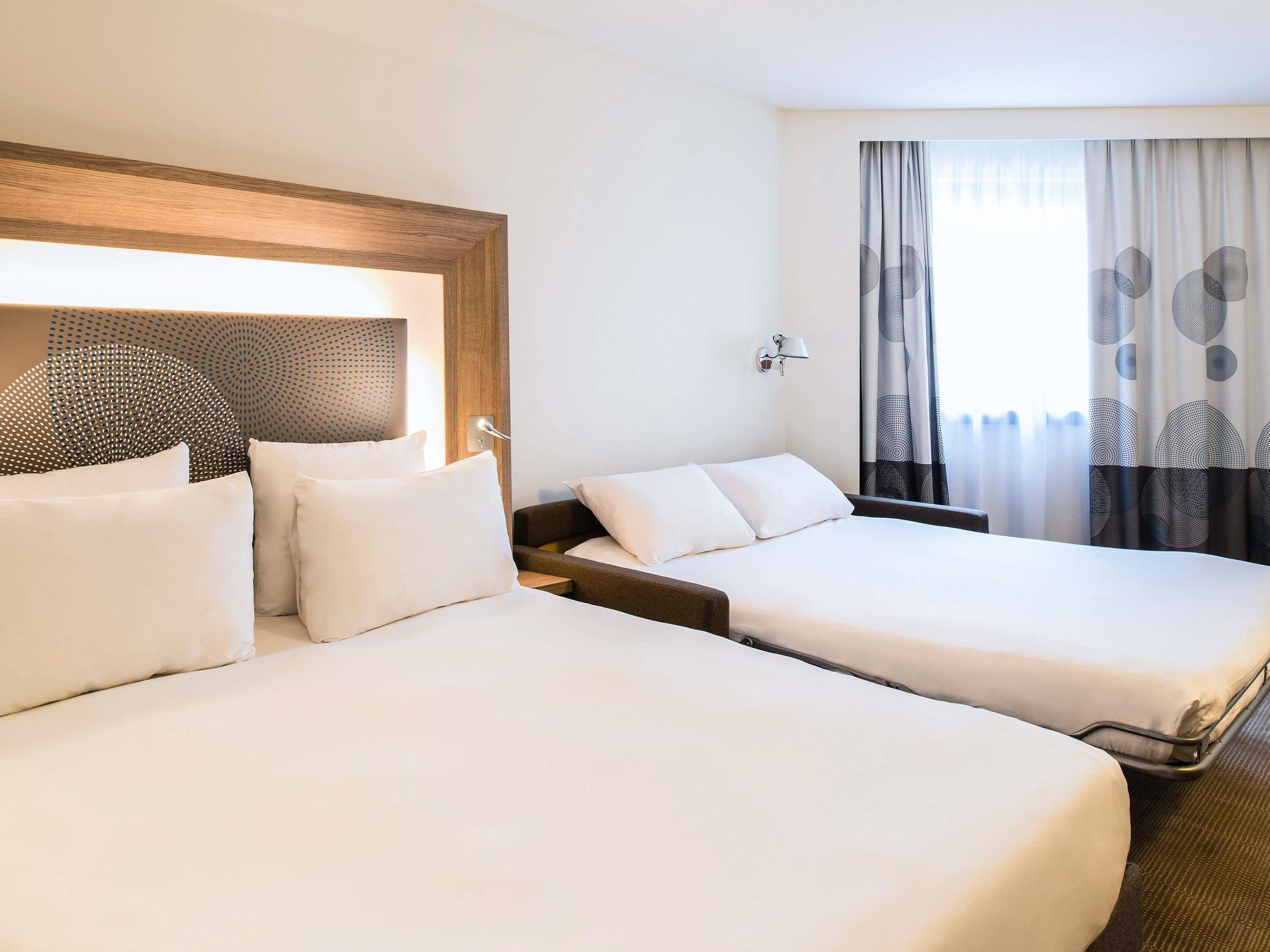 Superior Room, 1 Queen Bed with Sofa bed | Minibar, in-room safe, desk, soundproofing