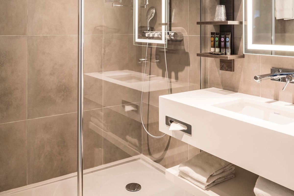 Executive İki Ayrı Yataklı Oda, 2 Tek Kişilik Yatak | Minibar, odada kasa, masa, ses yalıtımı