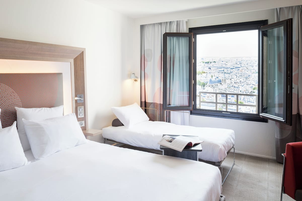 Superior Oda, 1 Çift Kişilik Yatak ve Çekyat | Minibar, odada kasa, masa, ses yalıtımı