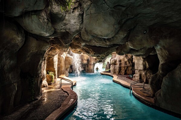 3 outdoor pools, open 7 AM to 10:00 PM, cabanas (surcharge)