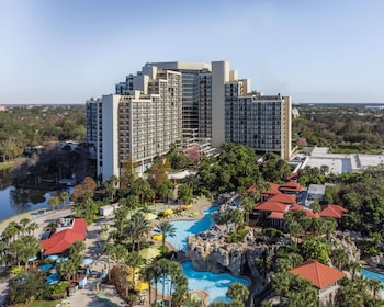 Hotel Exterior at Hyatt Regency Grand Cypress