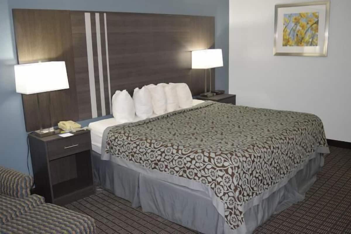 Desk, soundproofing, iron/ironing board, rollaway beds