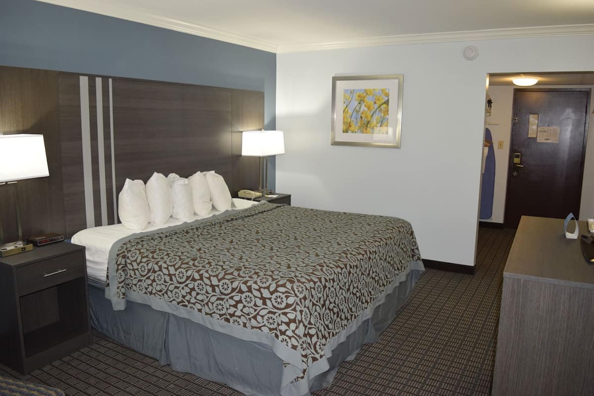 Desk, soundproofing, iron/ironing board, rollaway beds