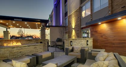 Holiday Inn Express & Suites Wapakoneta by IHG