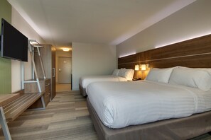 โต๊ะทำงาน, เตารีด/โต๊ะรีดผ้า, Wi-Fi ฟรี, ผ้าปูที่นอน