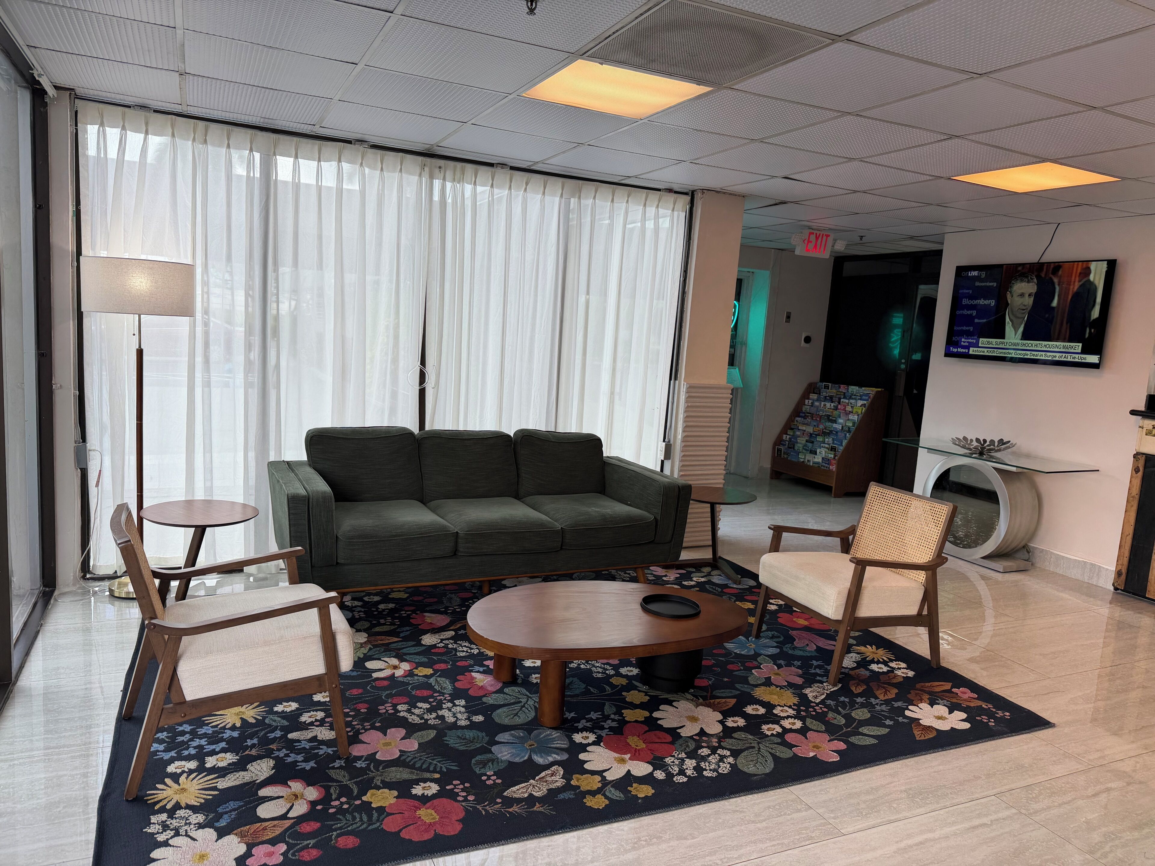Photo - enVision Hotel Miami International Airport