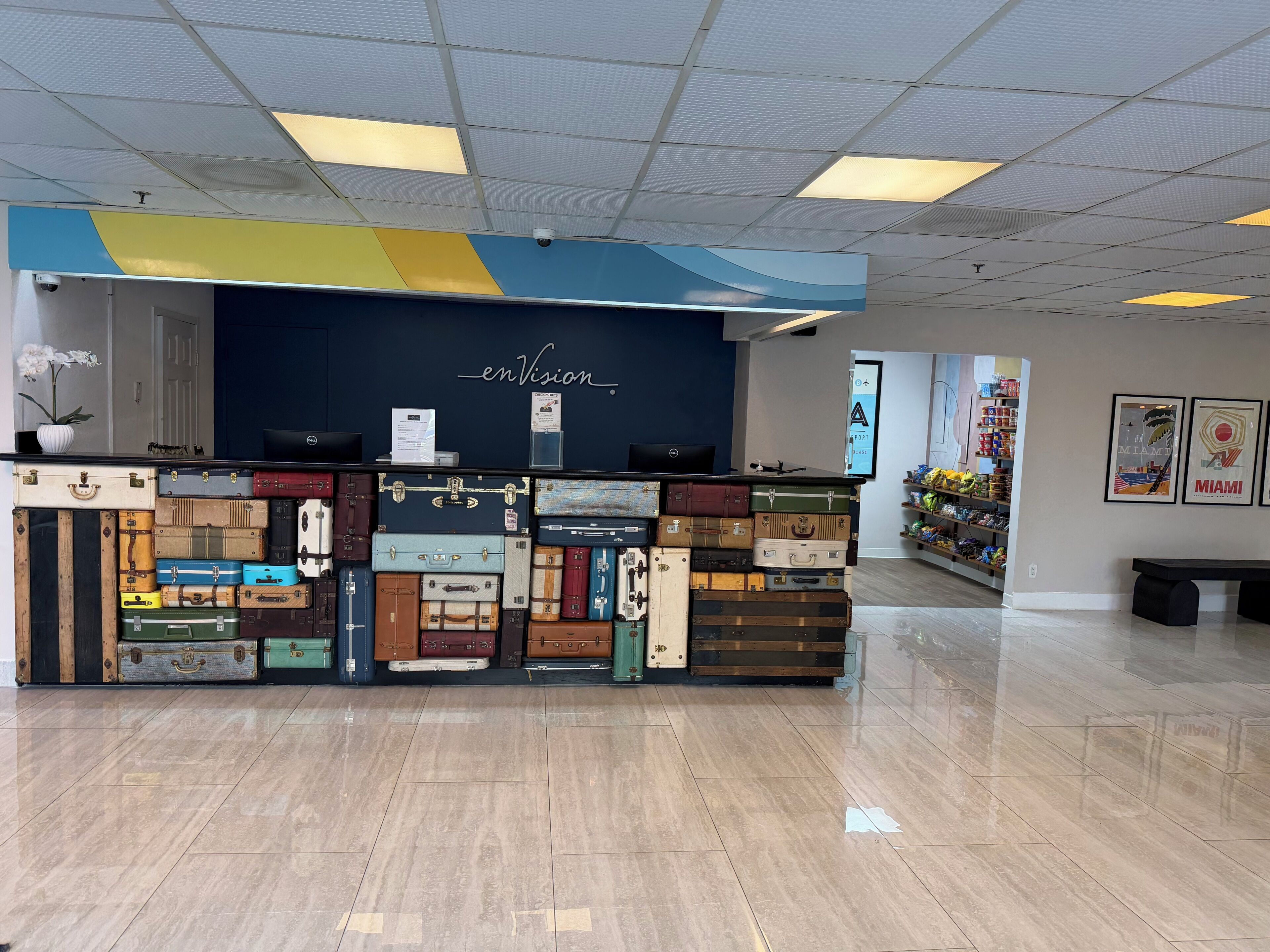 Photo - enVision Hotel Miami International Airport