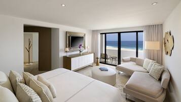 The Reserve Master Suite Ocean Front | Premium bedding, down comforters, pillowtop beds, free minibar