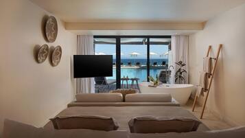The Reserve Suite Ocean Front Swim Up | Vista a la playa o el mar