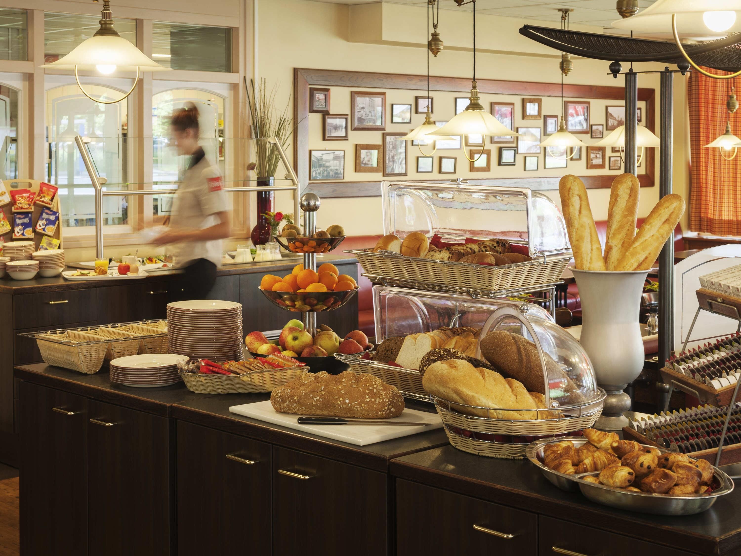 Desayuno buffet todos los días (con cargo)