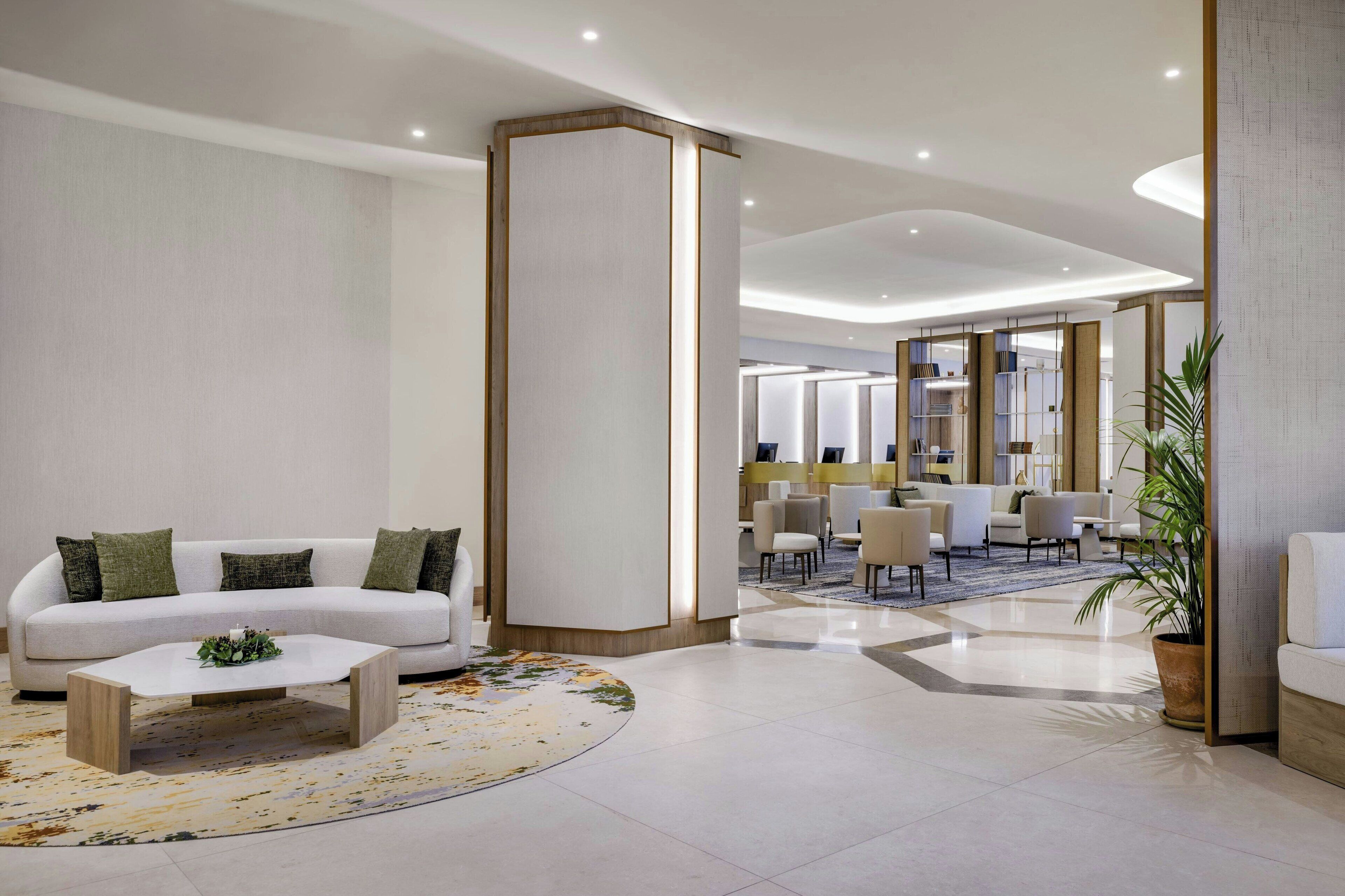 lunch and dinner served, spanish cuisine