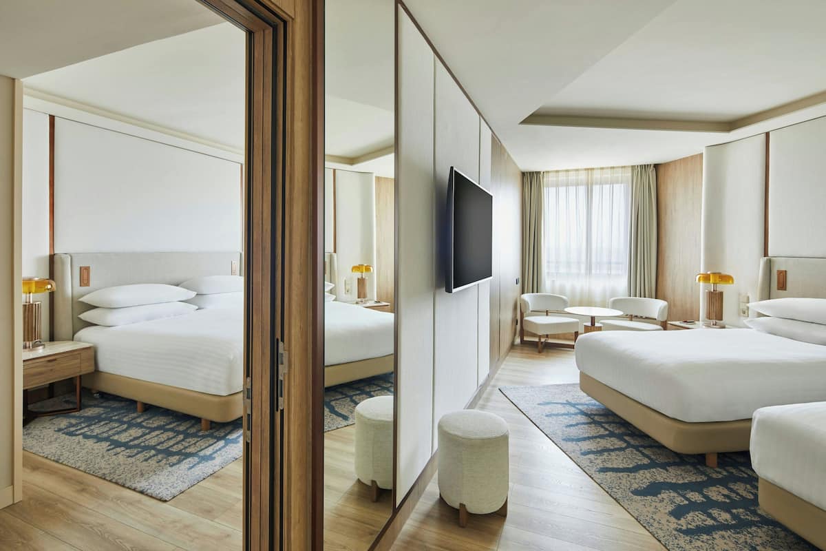 1 slaapkamer, een minibar, een kluis op de kamer, een bureau