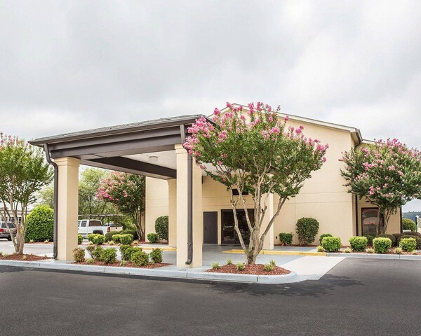 Quality Inn Mullins - Marion - South Carolina