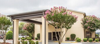 Quality Inn Mullins - Marion