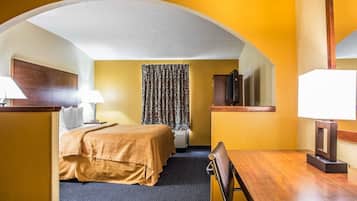 Iron/ironing board, free WiFi, bed sheets