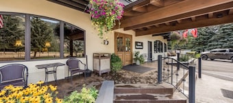 Best Western Tyrolean Lodge