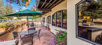 Best Western Tyrolean Lodge