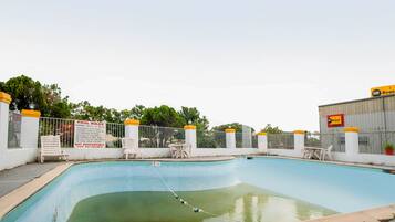 Alberca al aire libre