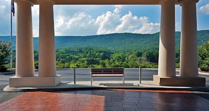 Holiday Inn Express Hotel & Suites Harriman by IHG