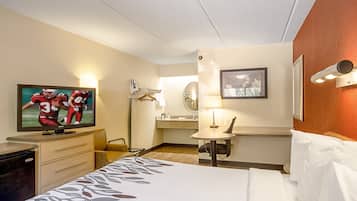 Superior Room, 1 King Bed (Smoke Free) | Desk, blackout drapes, free cribs/infant beds, free WiFi