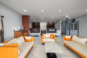 Lobby - Travelodge by Wyndham Salisbury MD (Salisbury)