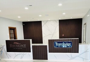Reception - Travelodge by Wyndham Salisbury MD (Salisbury)