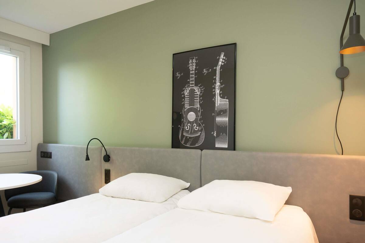 Standard Room, 2 Single Beds