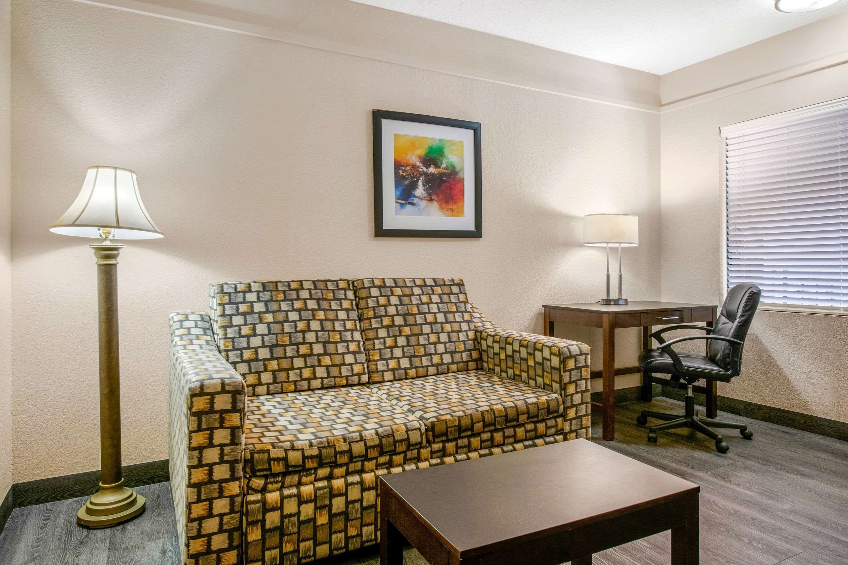 Photo - Quality Inn & Suites Jacksonville-Baymeadows