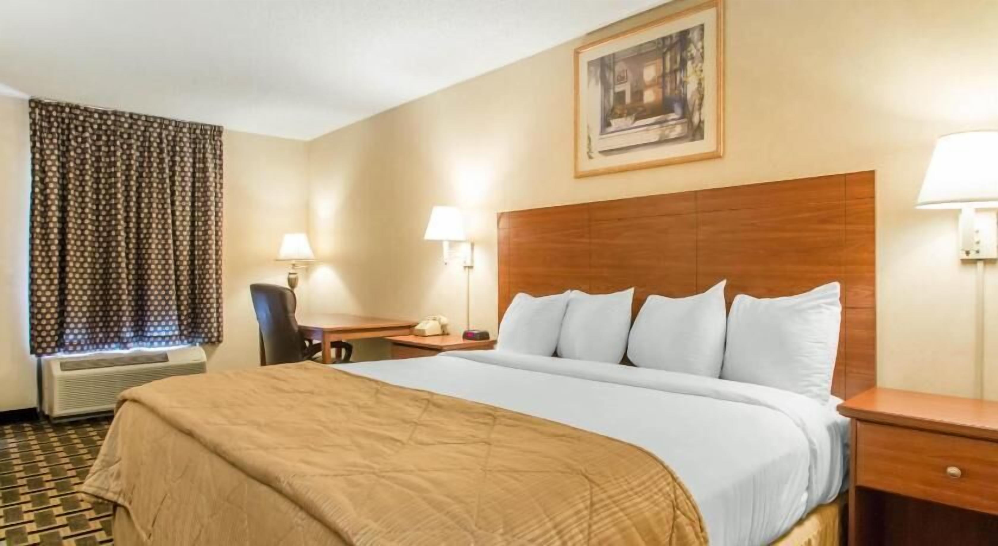 Egyptian cotton sheets, premium bedding, pillowtop beds, blackout drapes