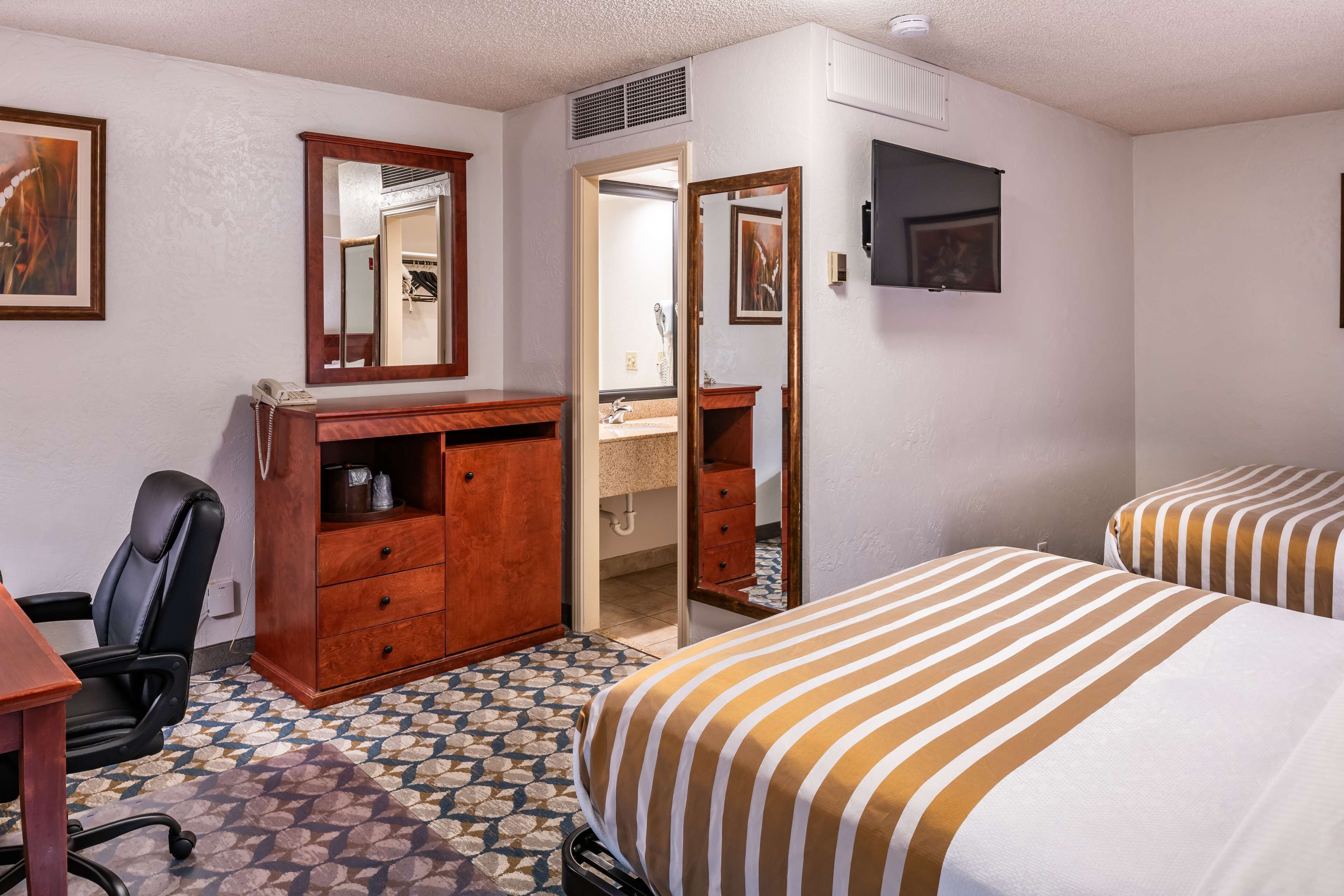 desk, laptop workspace, iron/ironing board, wifi