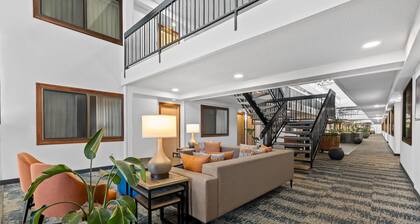 Best Western Vista Inn At The Airport