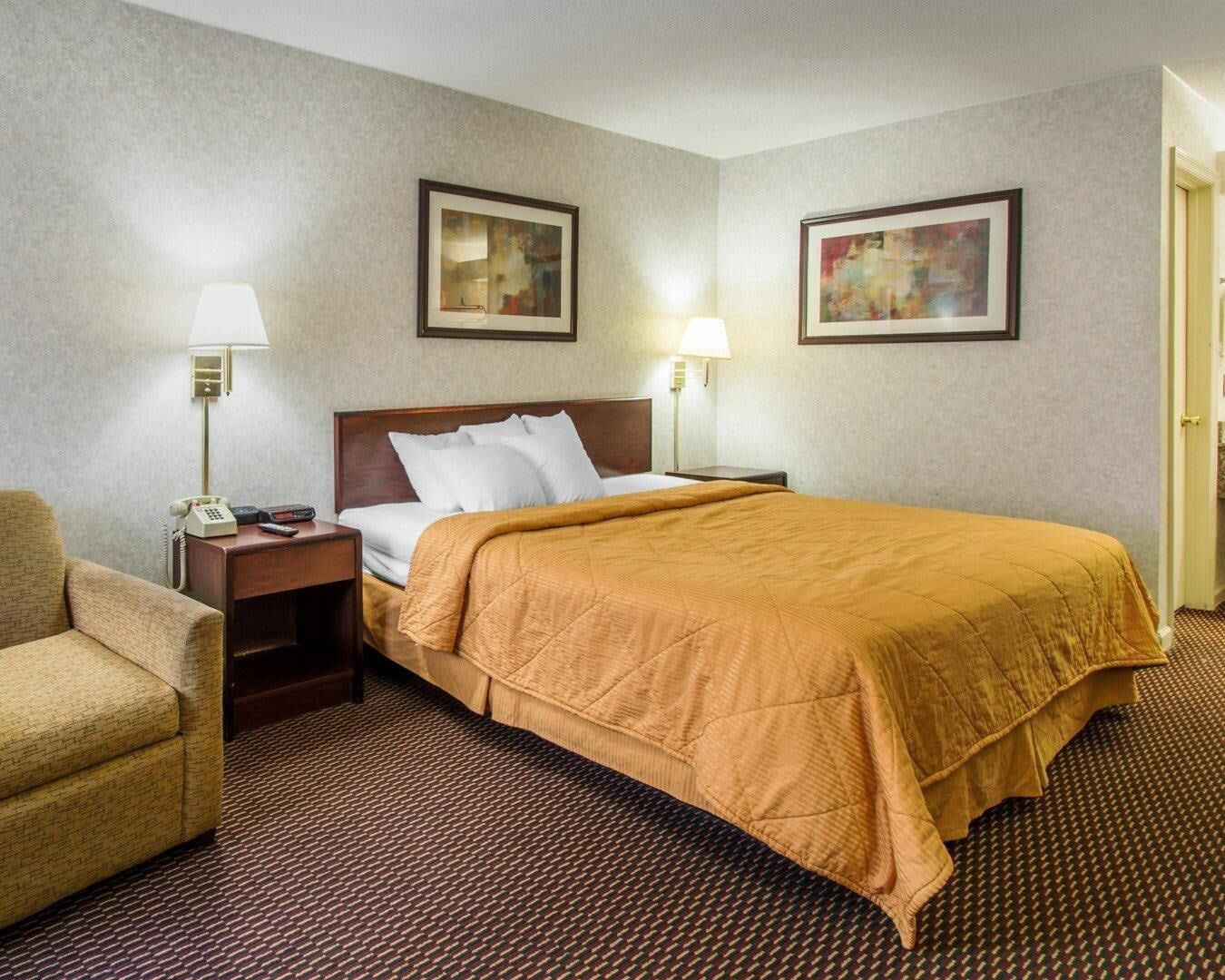 Room, 1 King Bed, Accessible, Non Smoking | In-room safe, desk, iron/ironing board, rollaway beds