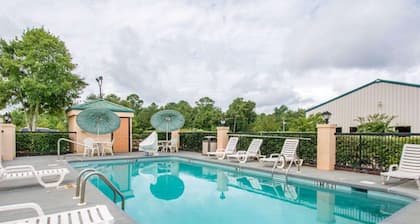 Econo Lodge Troy
