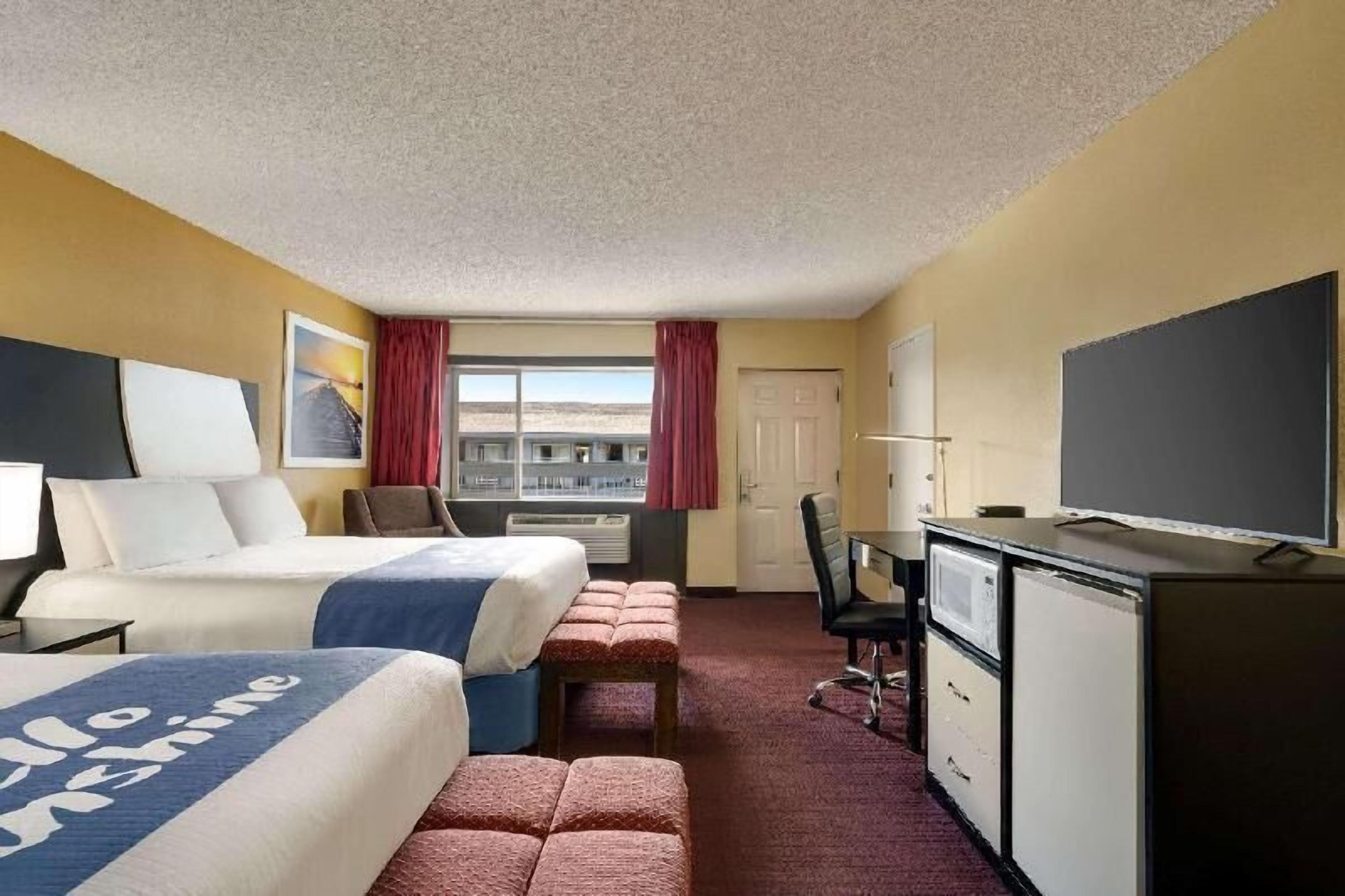 Desk, laptop workspace, iron/ironing board, rollaway beds