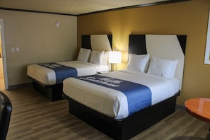 Standard Room, 2 Queen Beds | Desk, laptop workspace, iron/ironing board, rollaway beds - Days Inn by Wyndham Bend (Bend)