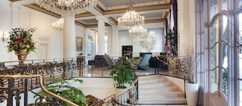 Le Pavillon, New Orleans, a Tribute Portfolio Hotel by Marriott