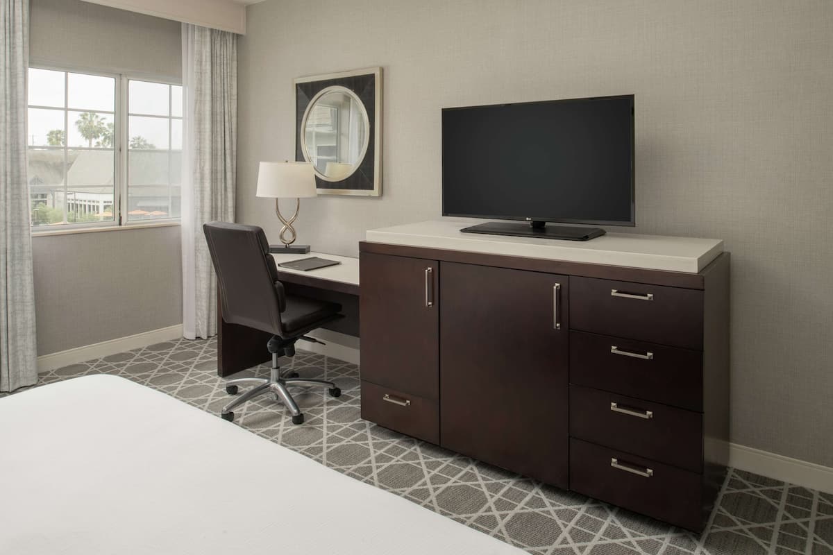 Junior Suite, 1 King Bed | Premium bedding, down comforters, in-room safe, desk