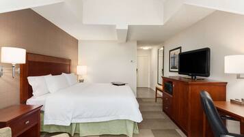 Ropa de cama hipoalergénica y escritorio