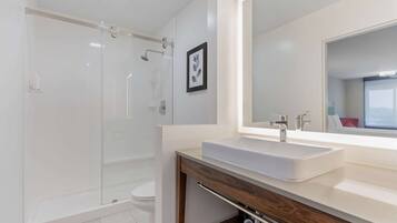 Kamer, 2 queensize bedden, niet-roken | 1 slaapkamer, gratis wifi, beddengoed