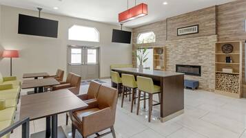 Free daily full breakfast