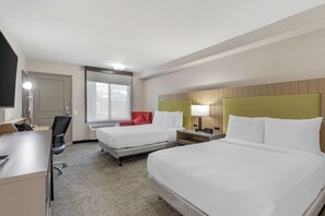 Chambre, 2 lits doubles, accessible aux personnes à mobilité réduite, non-fumeurs | Wi-Fi gratuit, draps fournis