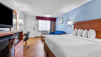 In-room safe, desk, laptop workspace, iron/ironing board