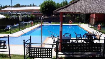 Seasonal outdoor pool