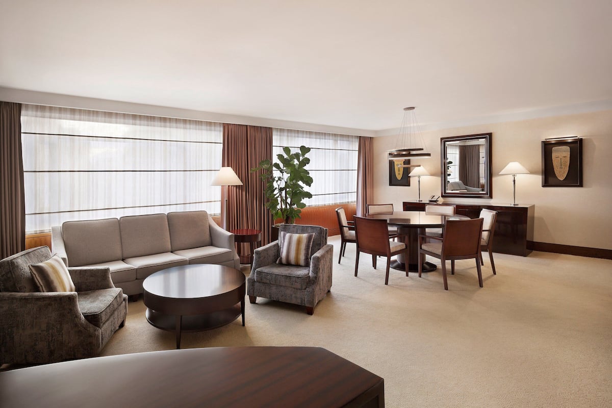 Royal Suite, 2 Bedrooms, Non Smoking, City View | Living room