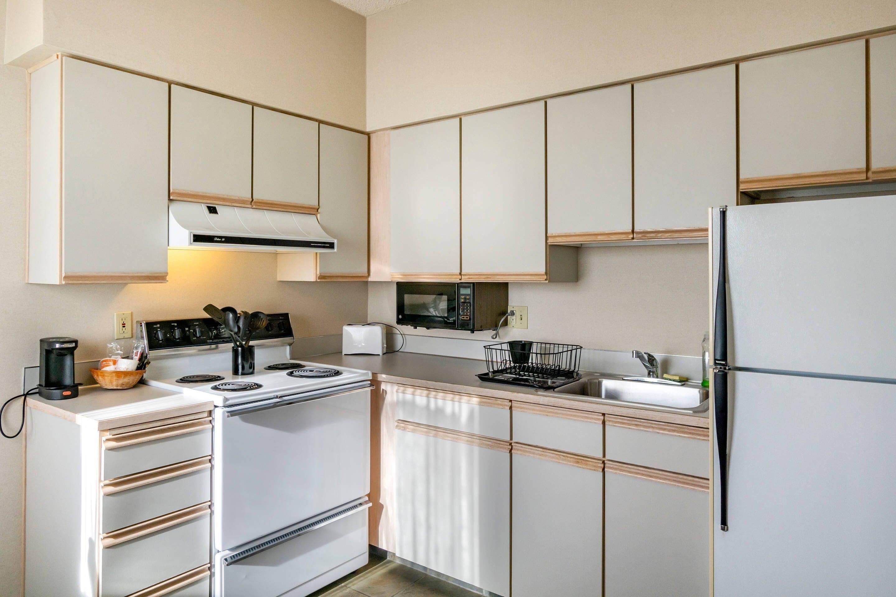 Suite - 1 kingsize-seng med sovesofa - ikke-ryger | Skrivebord, mørklægningsgardiner, strygejern/strygebræt